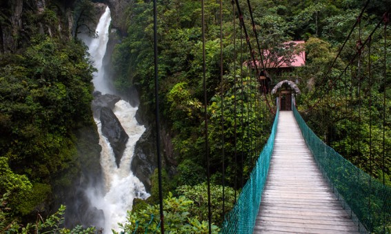 chute d'eau - Equateur