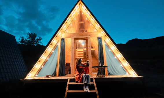glamping en pleine nature : un choix aimé parmi les hôtels insolites dans le monde