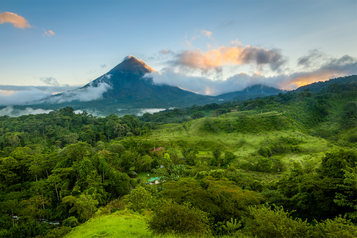 Les volcans font partie intégrante du paysage du Costa Rica.